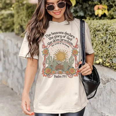 Camiseta Básica Feminina Com Estampa Deserto Sol