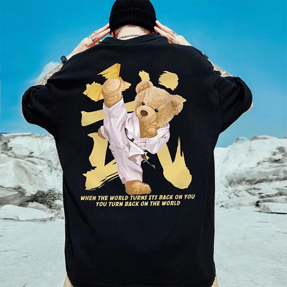 camiseta básica preta com estampa ursinho kung fu - Preto