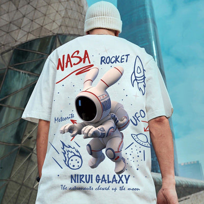Camiseta Básica Com Estampa Coelho Astronauta