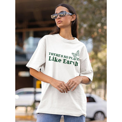 Camiseta Básica feminina Com Estampa Pequena borboleta