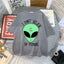 camiseta básica com estampa alien verde - Cinza