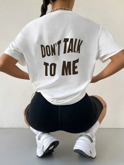 Camiseta feminina com estampa não fale comigo