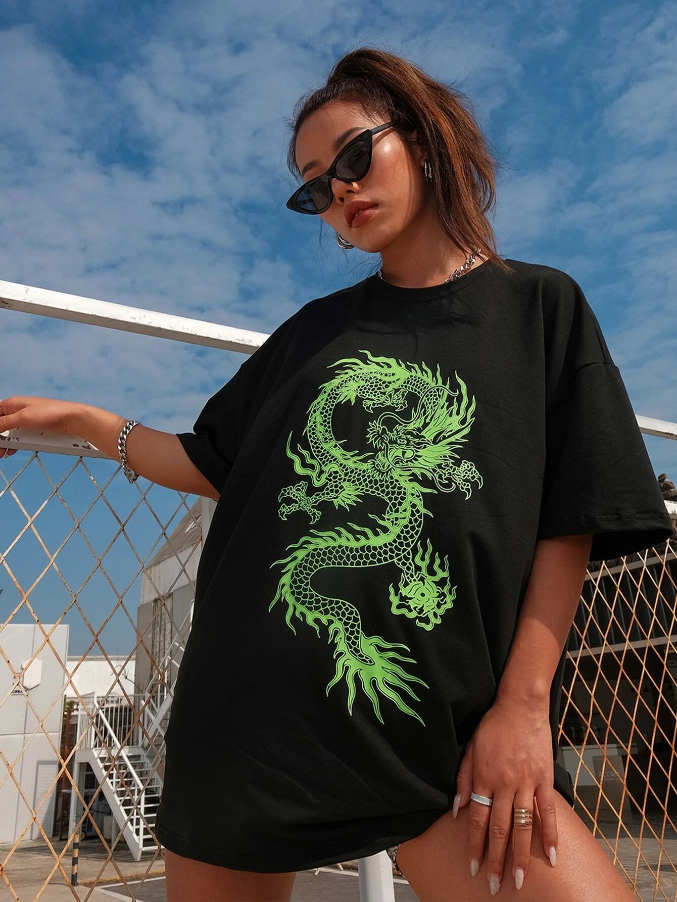 Camiseta Feminina Dragão Dragon - Preto