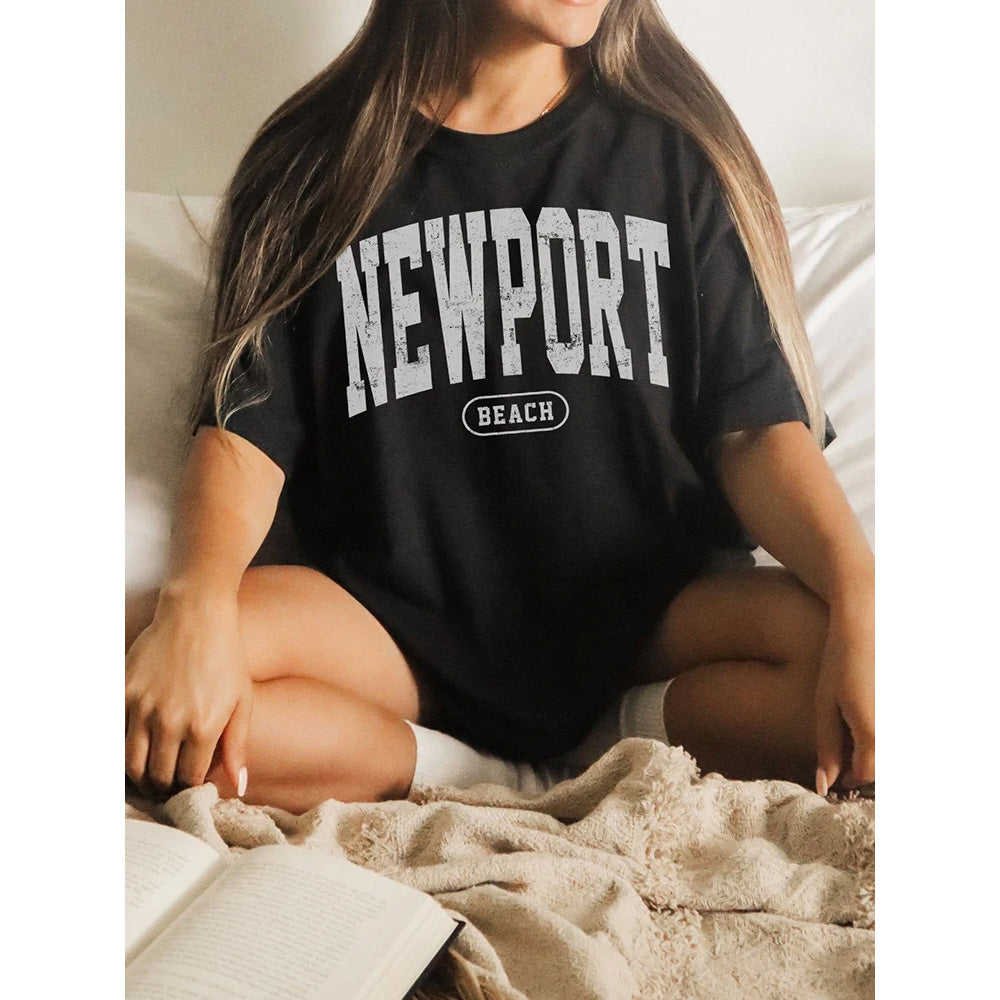 Camiseta Básica Feminina Com Estampa Newport