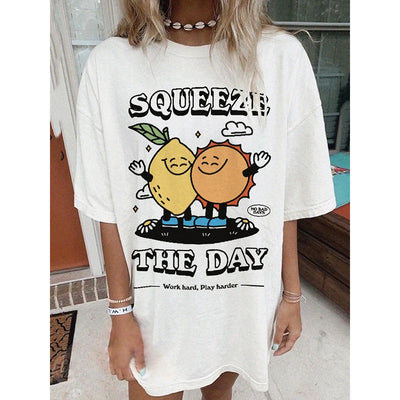 Camiseta básica Feminina Com Estampa Frutas Amigas
