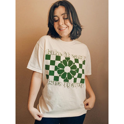 Camiseta Básica Feminina Com Estampa Girassol Verde