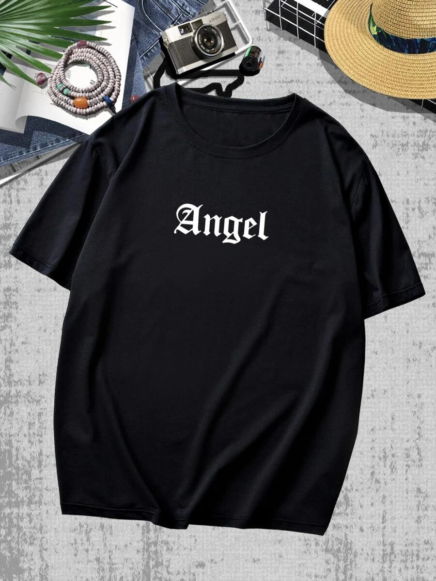 Camiseta básica com estampa anjo central - Preto