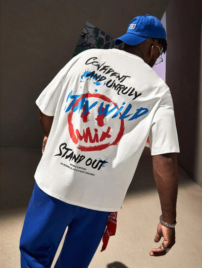 camiseta masculina  com estampa rosto emoji