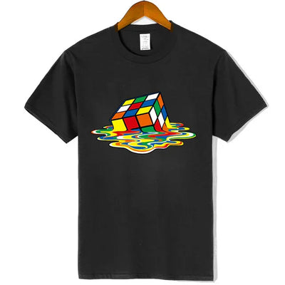 camiseta básica com estampa cubo mágico derretendo