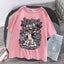 camiseta básica com estampa Garota Morte CAveiras