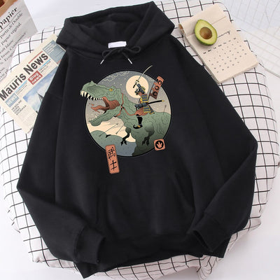Moletom Canguru Com Estampa Samurai Montando dinossauro- preto