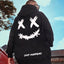 Moletom Canguru Smile Shit Happens - preto